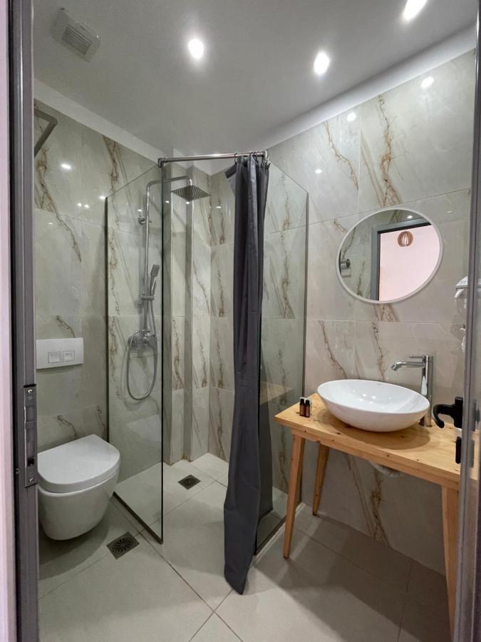 Orchard Retreat Lejlighedshotel Himarë Eksteriør billede
